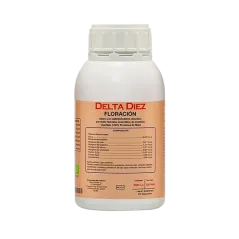 Bote de 500ml de Delta 10, de Cannabiogen.
